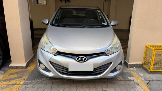 HYUNDAI HB20 1.6 PREMIUM 16V FLEX 4P MANUAL HYUNDAI HB20 1.6 PREMIUM 16V FLEX 4P MANUAL